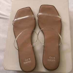 Clear sandals​